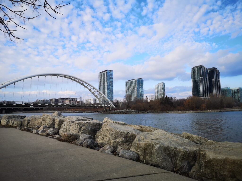 Toronto Ontario City Lake LakeOntario Bridge Hudson HudsonBridge HudsonRiver