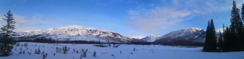 Canmore Alberta Drive Mountain Mountains Banff