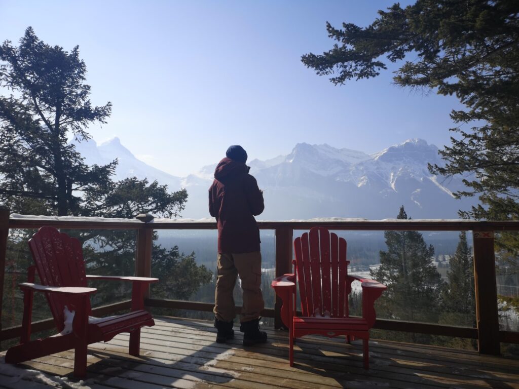 Canmore Alberta Hostel View Mountains Mountain Etienne