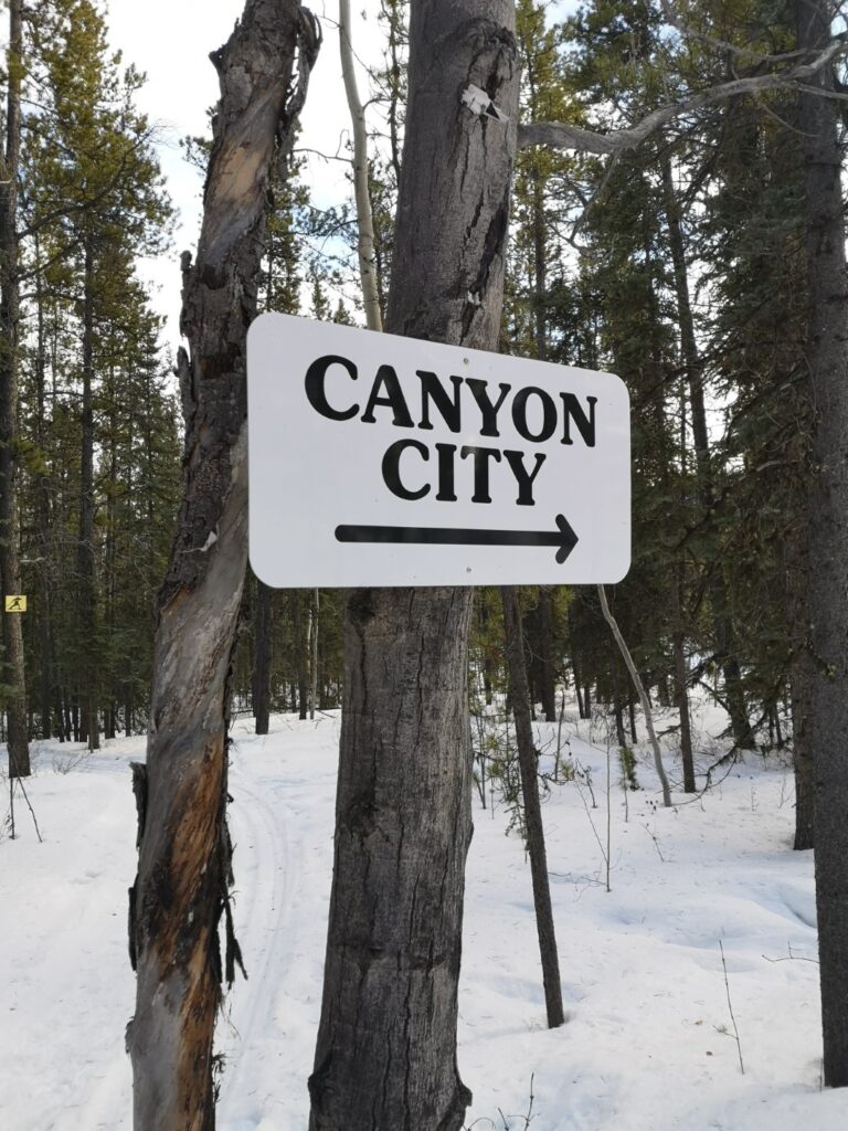 Whitehorse Yukon Miles Canyon MilesCanyon Hike Hiking Sign